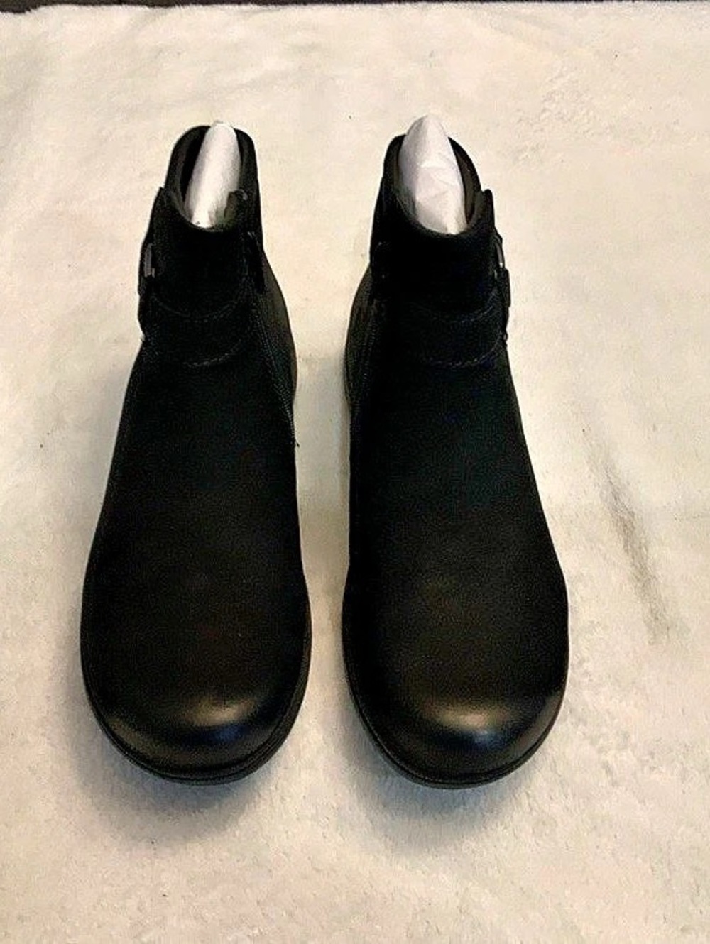 Clarks Black Ankle Boots new size 9.5 sku 3374